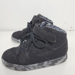 Fila kids hightop sneakers size 1